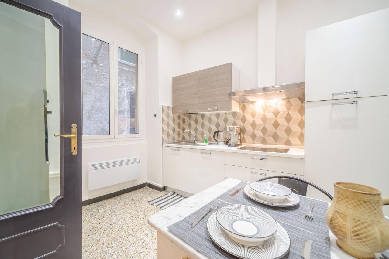 Central & Lovely Apartment In Genova - Netflix! المظهر الخارجي الصورة